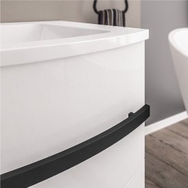 Eastbrook Centa Curved Matt Black Handle   37.1040